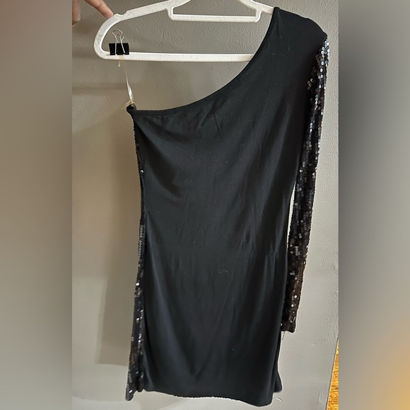 FOREVER21 SEQUINS LBD - Little Black Dress - Picture 3 of 9